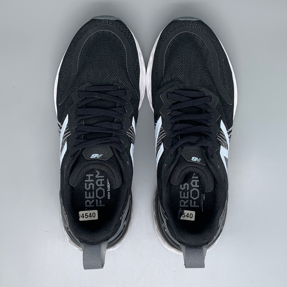 New Balance Fresh Foam Tempo Black‎ White Running Shoes WTMPOBK Women’s Sz 7 NWT - Picture 4 of 10